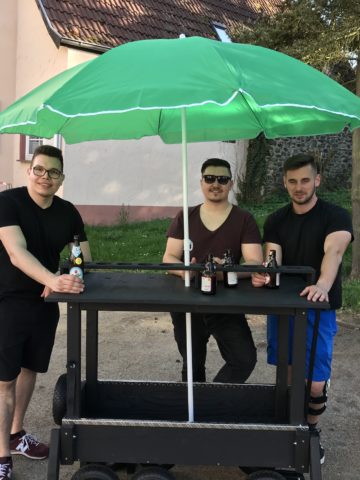 Bilder: Bollerwagenbau 2018