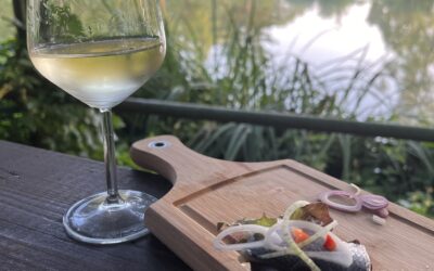 Fisch & Wein: Erfolgreicher Stammtisch des Wein- und Kulturvereins begeistert Mitglieder